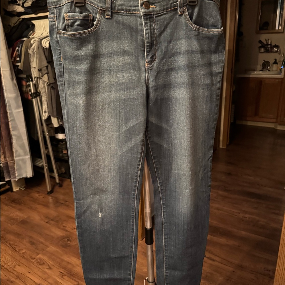 Joe Fresh low rise tall Women's Blue Denim Jeans